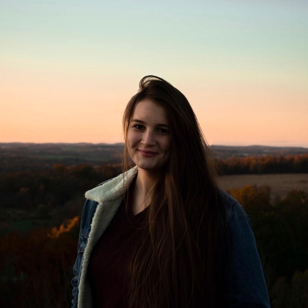 Meet your Posher, Brooke